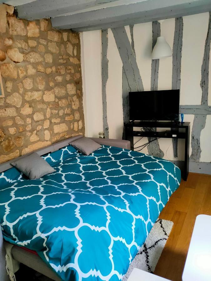 Studio Charme Haut-Marais ปารีส ภายนอก รูปภาพ