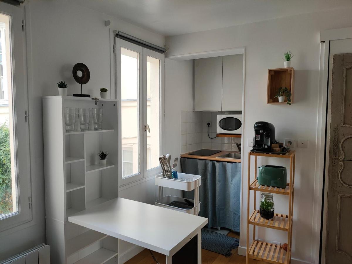 Studio Charme Haut-Marais ปารีส ภายนอก รูปภาพ